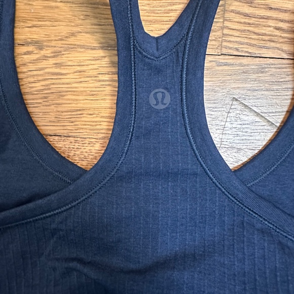 lululemon athletica Black Tank Top - Picture 3 of 3